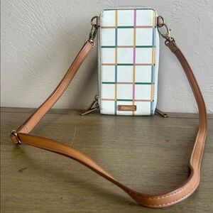 Fossil Sofia Phone Crossbody Leather Bag With Tan Strap. Geometric Pattern.